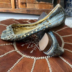 Sam Edelman size 8 square peep toe flat sandals.